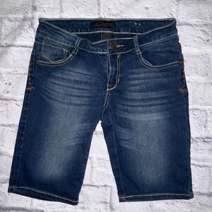 SouthPole Women's Denim Shorts Size 5‎ Embroidered Details